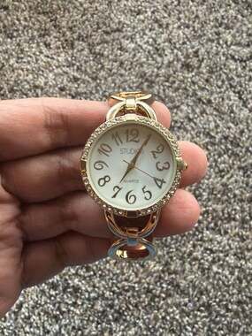 Studio Time Women's Gold Tone Rhinestone Cuff Bangle Watch new battery 3/26